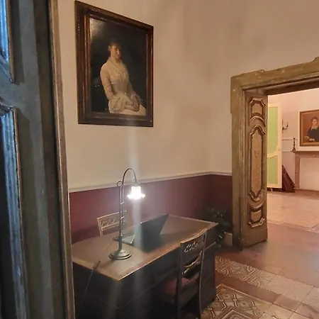 Liebeshotel Art House Venusio Luxury