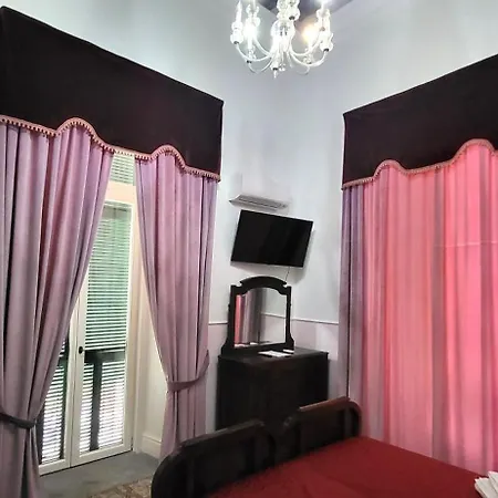 Art House Venusio Luxury * נאפולי